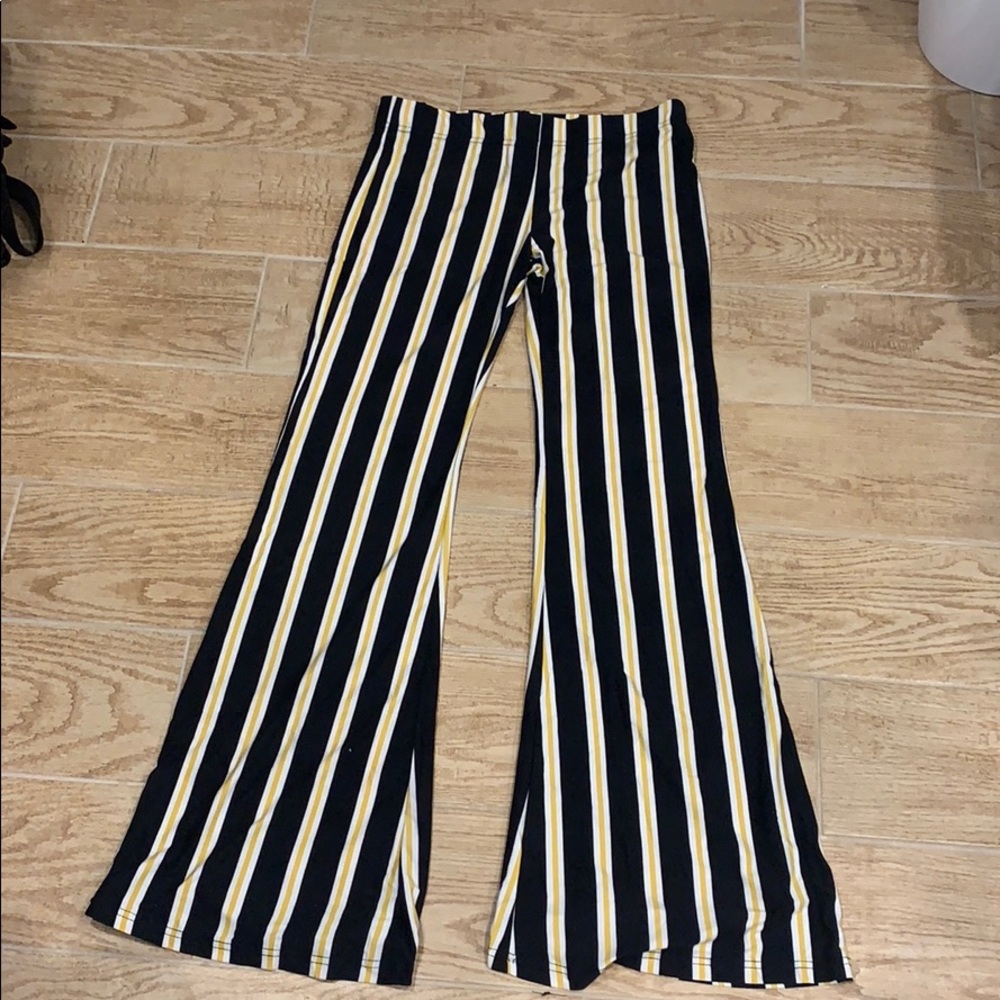 Bell bottom stripped yellow leggings